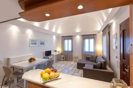 La Noi Apartament Éxo Goniá