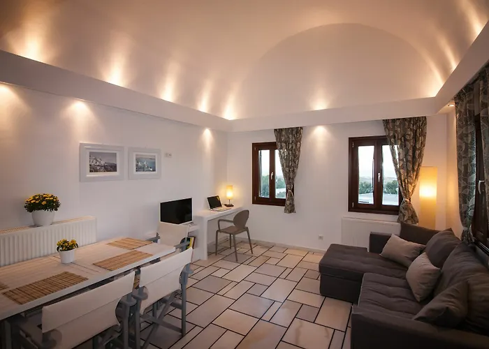 La Noi * Éxo Goniá